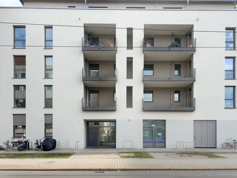 Lichtdurchflutete 2-Zimmer-Wohnung in idyllischer Lage — photo 1